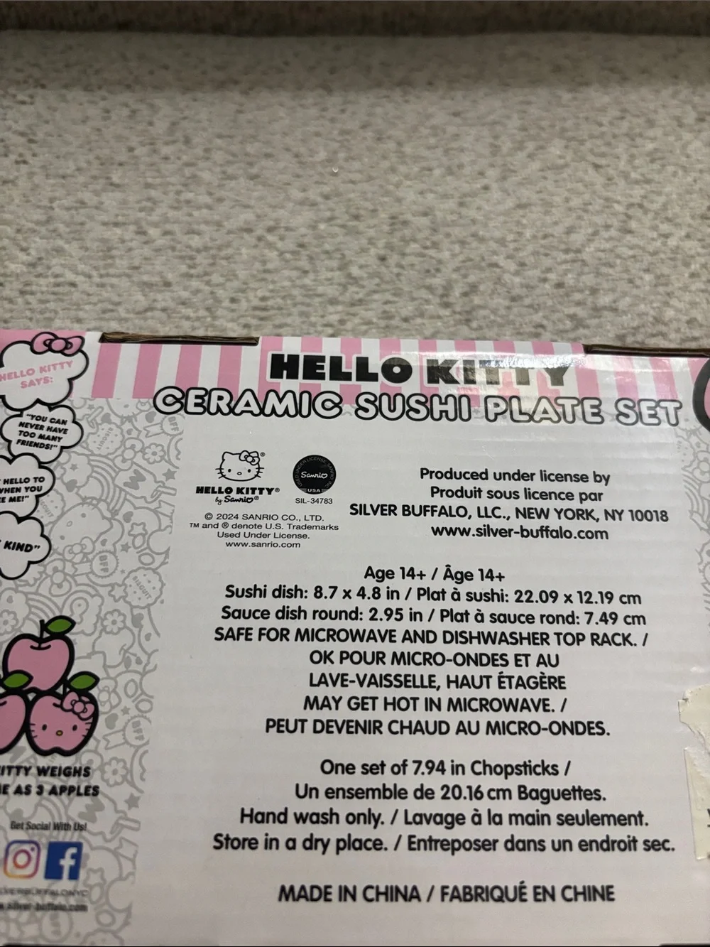 Hello Kitty Pink Chopstick Plate Set